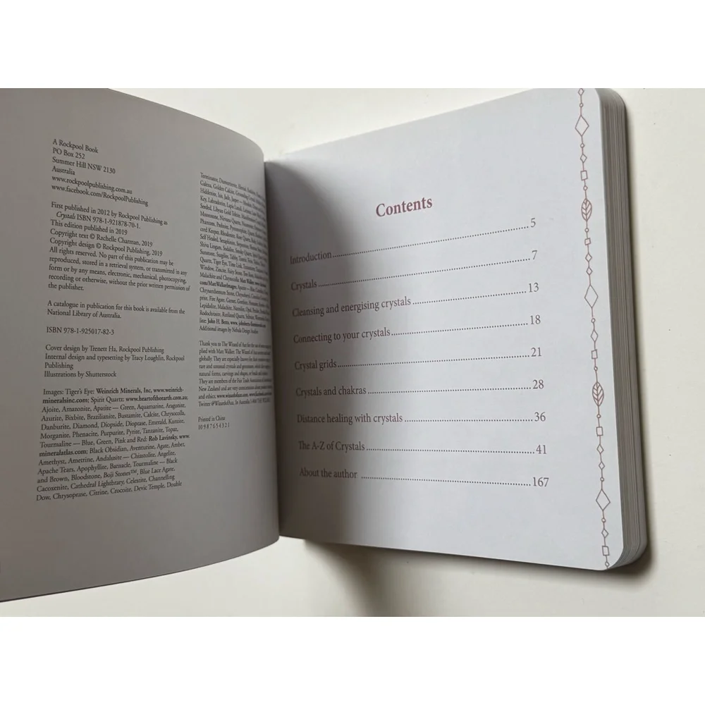 The Gift of Crystals (2019, Softcover, ROCKPOOL PUBLISHING)